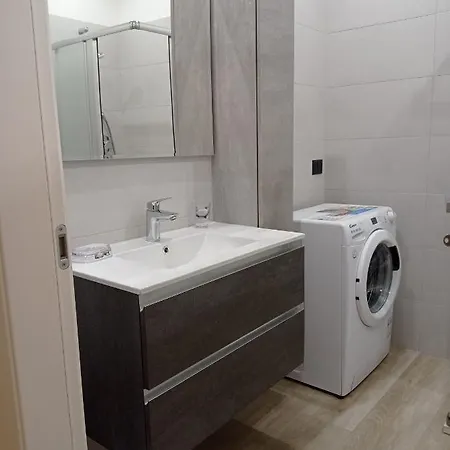 Casafischea 21 Via Venino 21 B * Moneglia