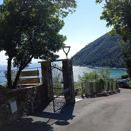 Apartment Casafischea 21 Via Venino 21 B Moneglia